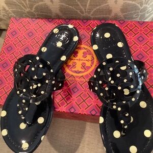 Tory Burch Miller 5.5 black with white polka dots